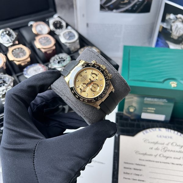 Đồng Hồ Fake 1:1 Rolex Cosmograph Daytona 116518LN Mặt Số Vàng Champange Giá liên hệ